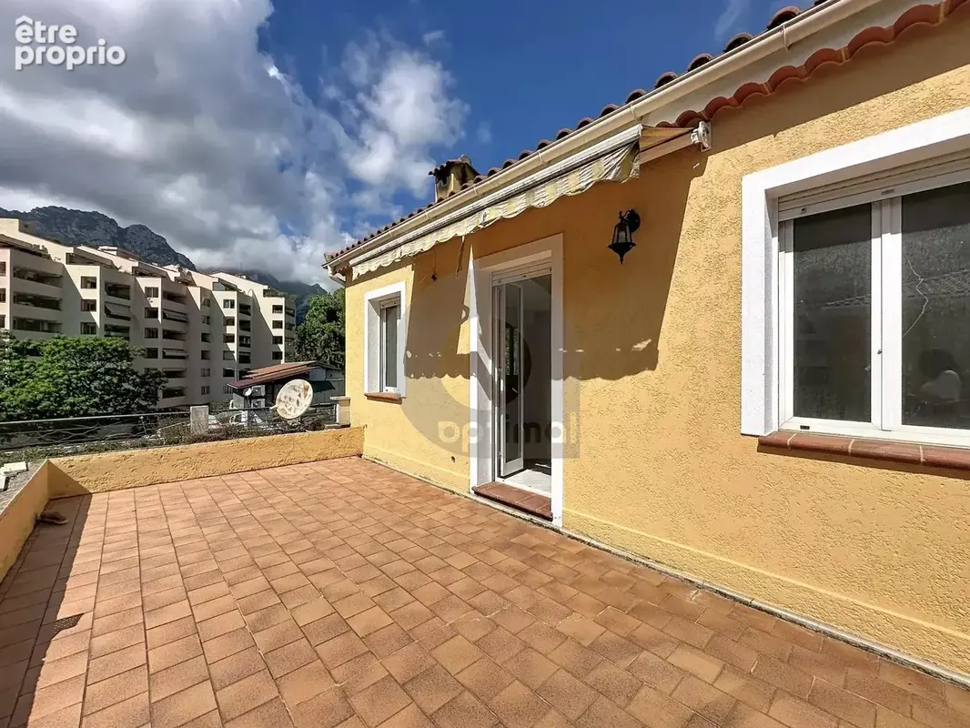 Maison 200m² jardin terrasses garage - photo 13