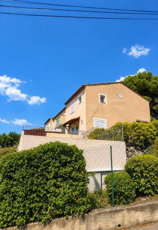 Maison à DRAGUIGNAN