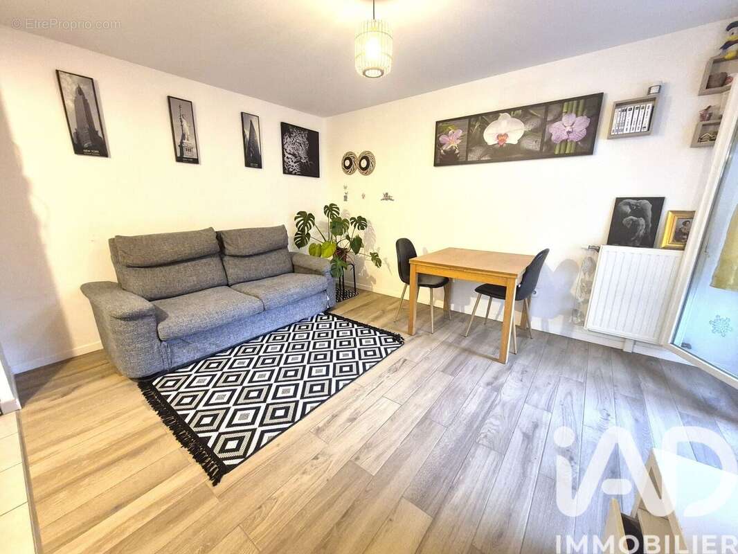 Photo 3 - Appartement à ARGENTEUIL