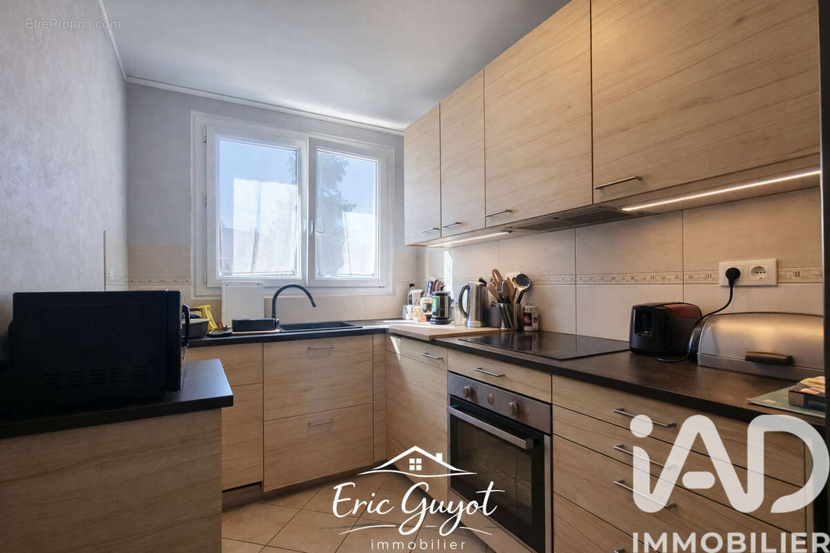 Photo 5 - Appartement à LE PLESSIS-TREVISE