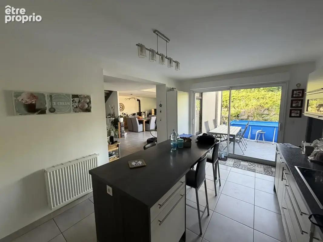 Pavillon familial en résidence, bâtie sur 610 m2. - photo 4