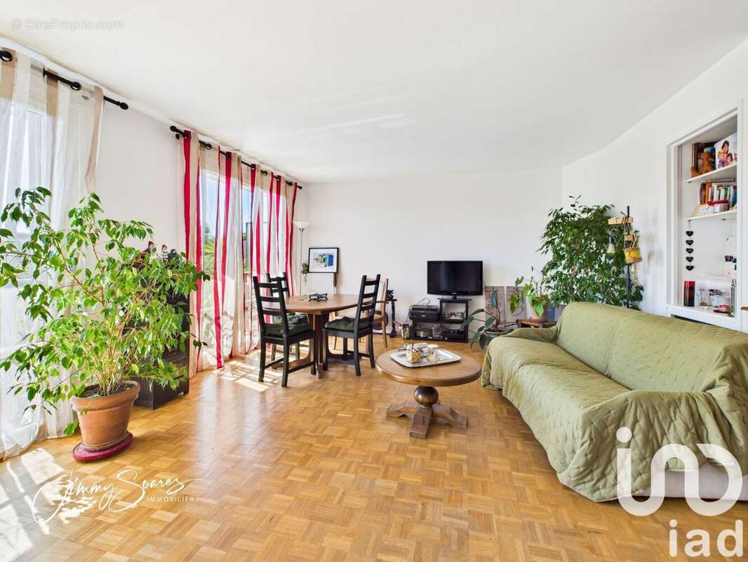 Photo 3 - Appartement à SAINT-MAUR-DES-FOSSES