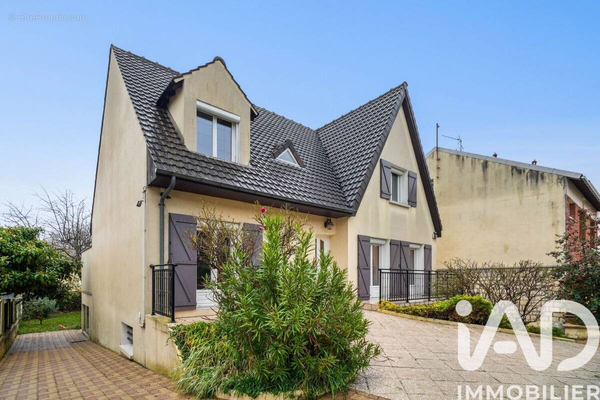 Photo 1 - Maison à VITRY-SUR-SEINE