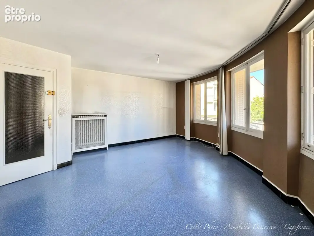 Appartement t5 a renover – clermont-ferrand - les salins - tres beau potentiel - photo 9