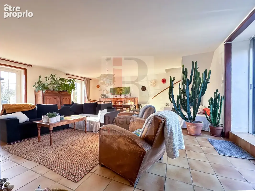 Maison 5 pièces 160 m² à vendre à Saint-Laurent-De-La-Pree (17450) - photo 5