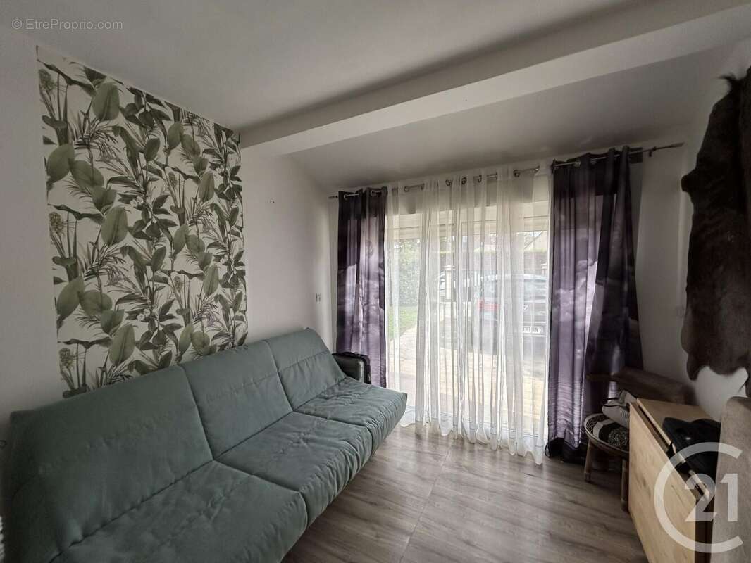 Maison à CAMPS-SUR-L'ISLE