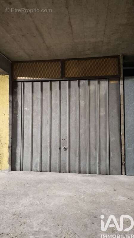 Photo 3 - Parking à PARIS-13E