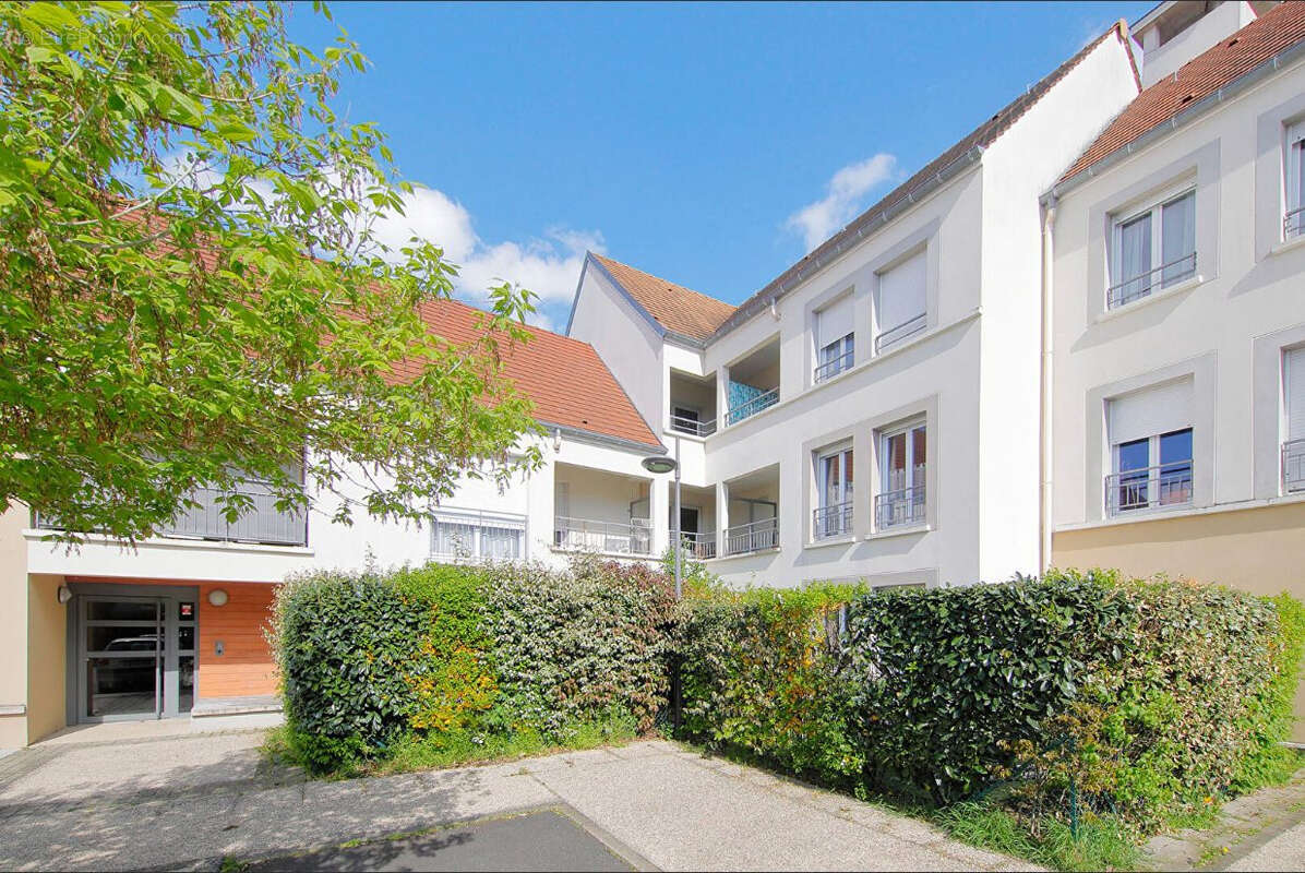 Appartement à LIEUSAINT