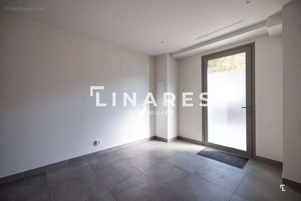 Commerce à SAINT-REMY-DE-PROVENCE