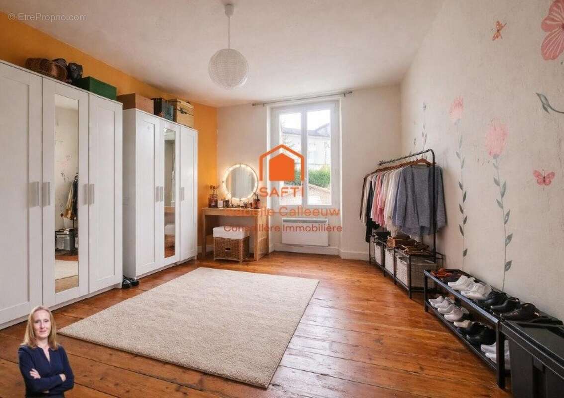 Photo 3 - Maison à MONTMOREAU-SAINT-CYBARD