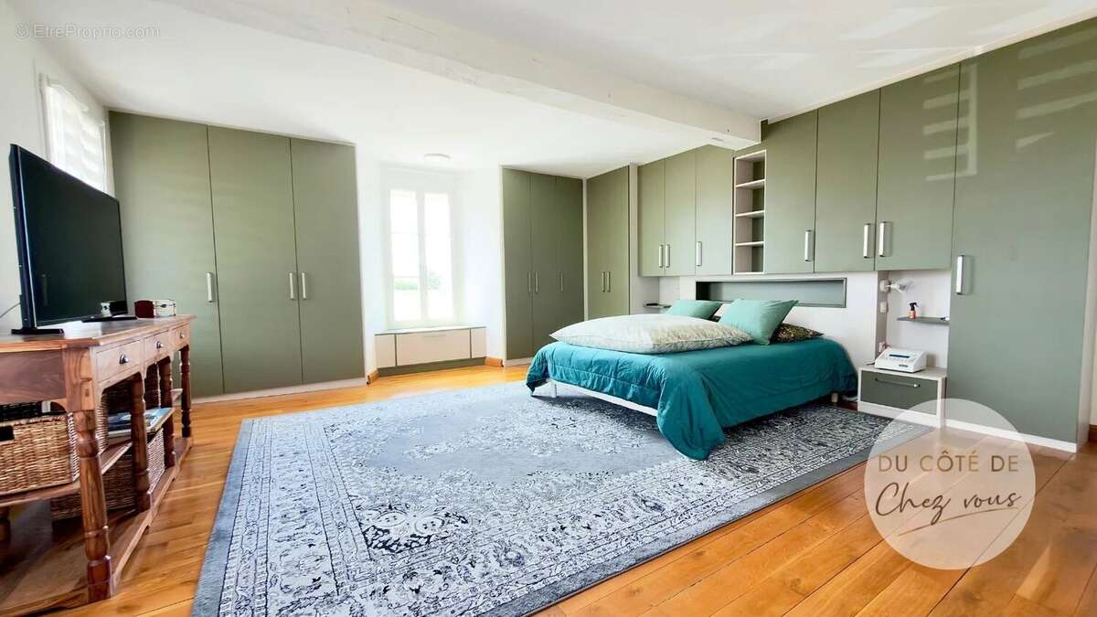 Acheter propriété d'exception 265m2 avec piscine - photo 13