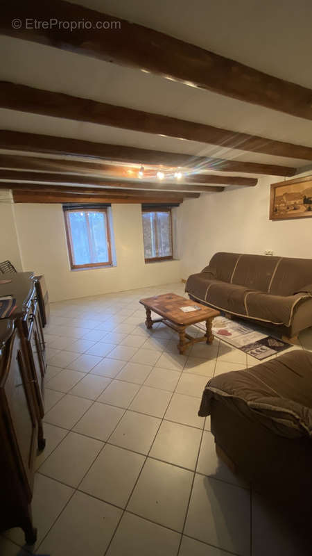 Maison à NIEDERSTINZEL