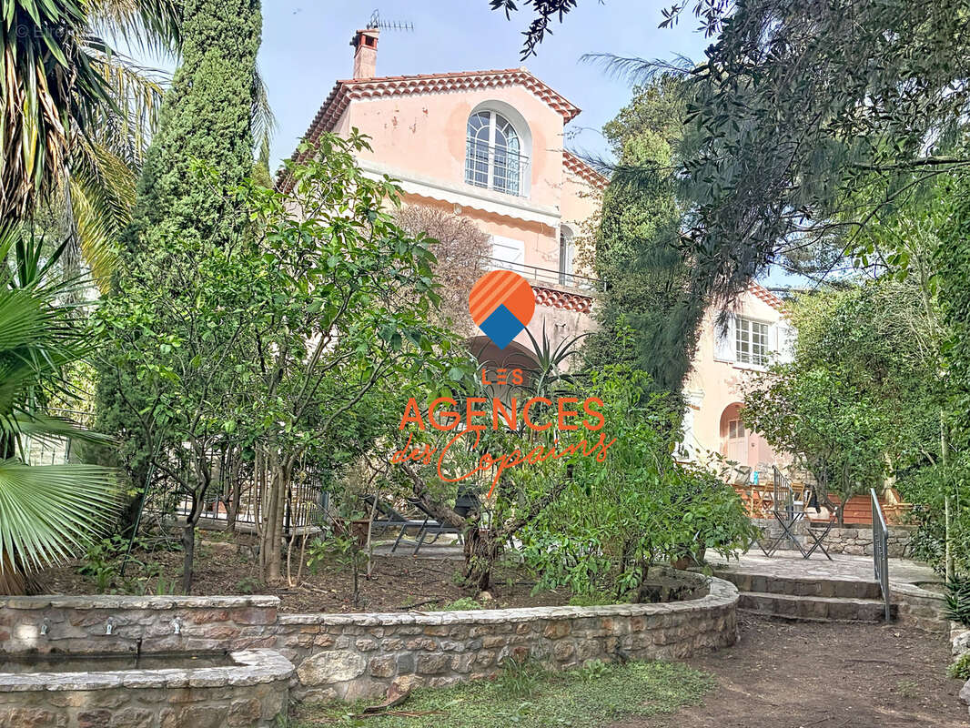 Maison à SANARY-SUR-MER