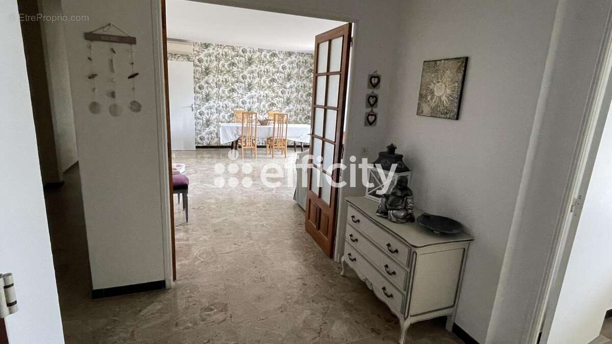 Appartement à APT