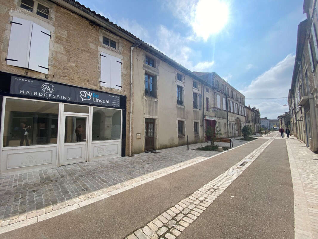 Photo 2 - Appartement à SAUZE-VAUSSAIS