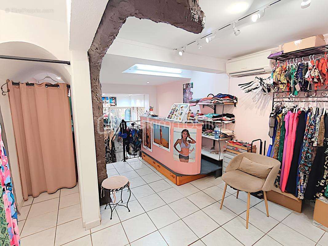 Commerce à LA SEYNE-SUR-MER