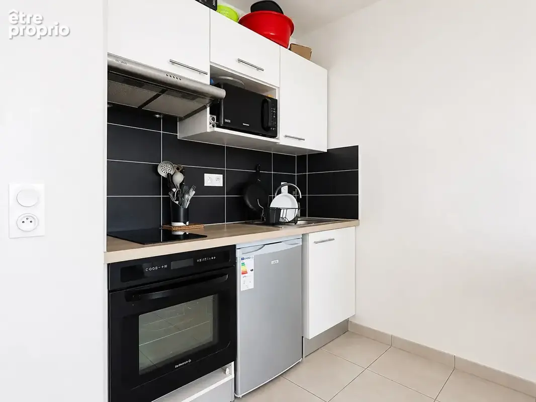 Immeuble très récent, quartier du Fort, 2 pièces vendu loué - photo 4