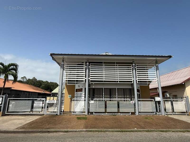 Commerce à KOUROU