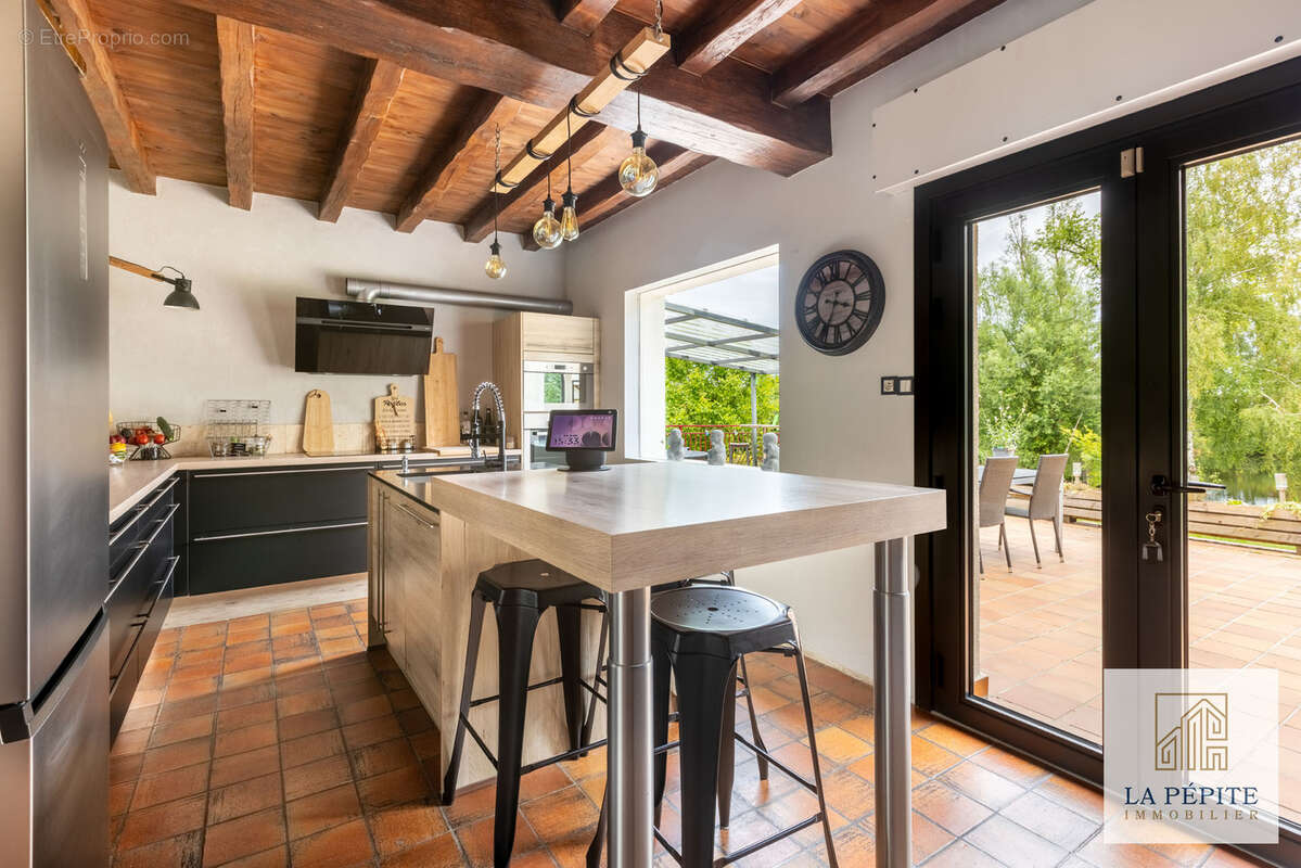 Maison individuel - semi plain-pied sur propriete avec etang - photo 8
