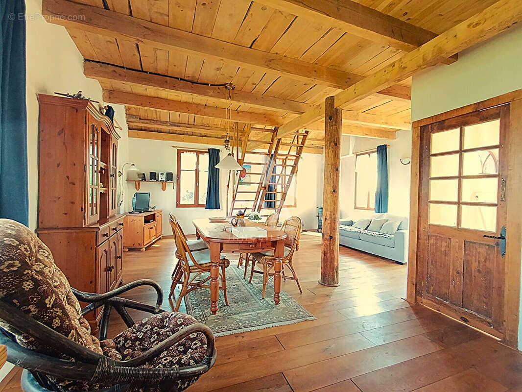 Maison 272m² à saint-arcons-de-barges - photo 16