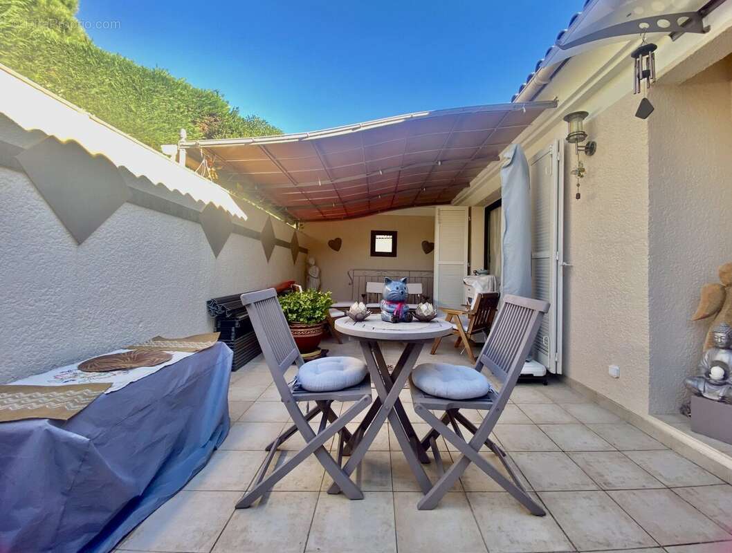 Maison à VILLENEUVE-LOUBET