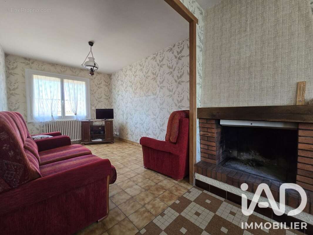 Maison 129 m² à Sainte-Verge  - photo 7