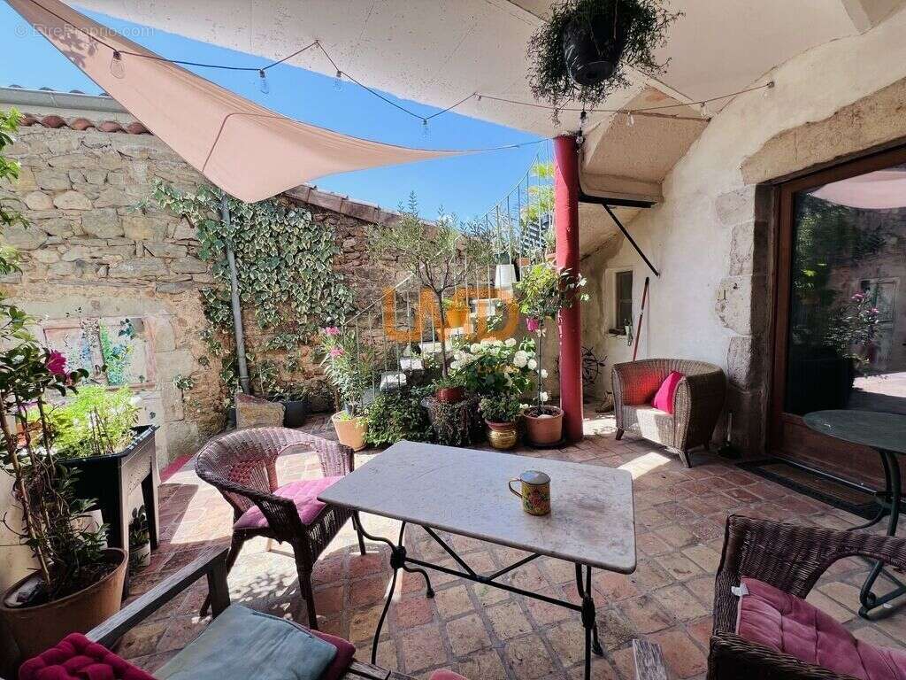 Ardèche SUD: Charmante maison de village en pierre avec terrasse - photo 17