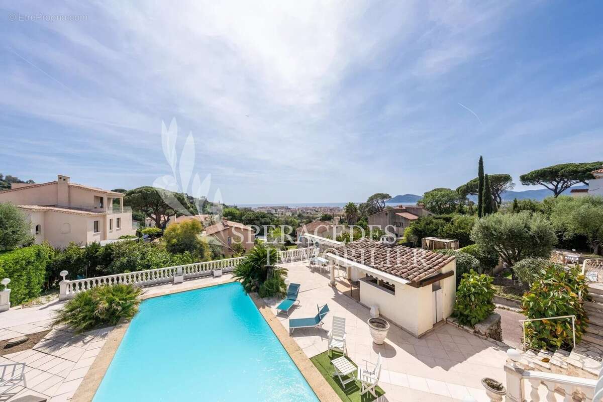 Maison à CANNES