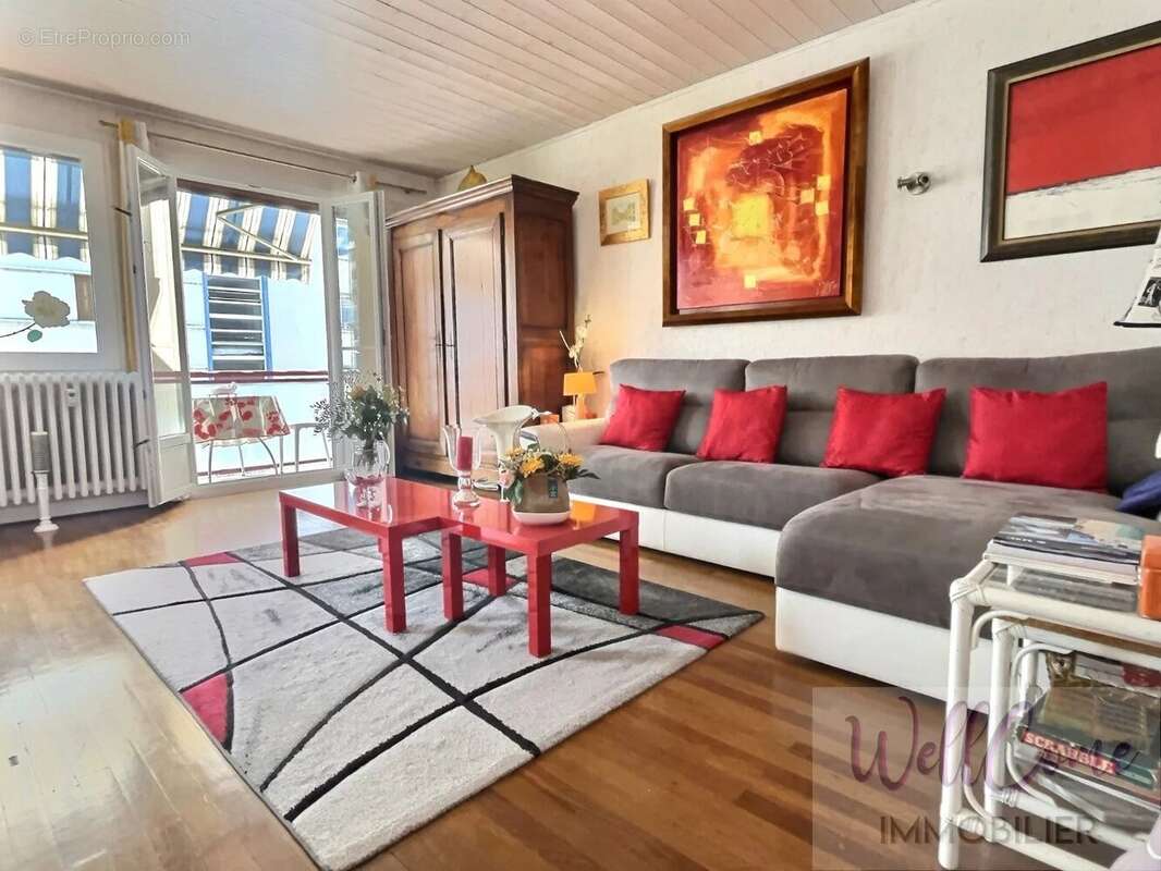 Appartement à AIX-LES-BAINS