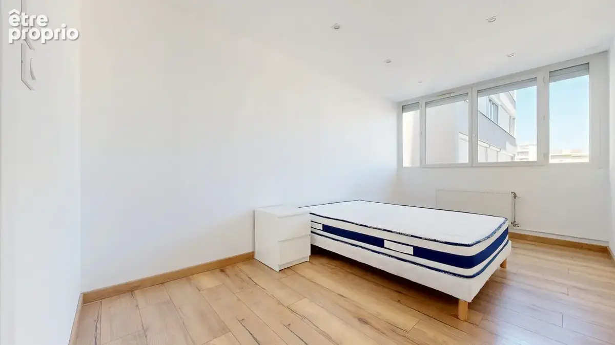 Appartement 3 pièces 80 m² à vendre à Villeurbanne (69100) - photo 6