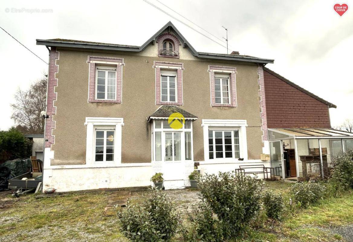 Maison à MOURIOUX-VIEILLEVILLE
