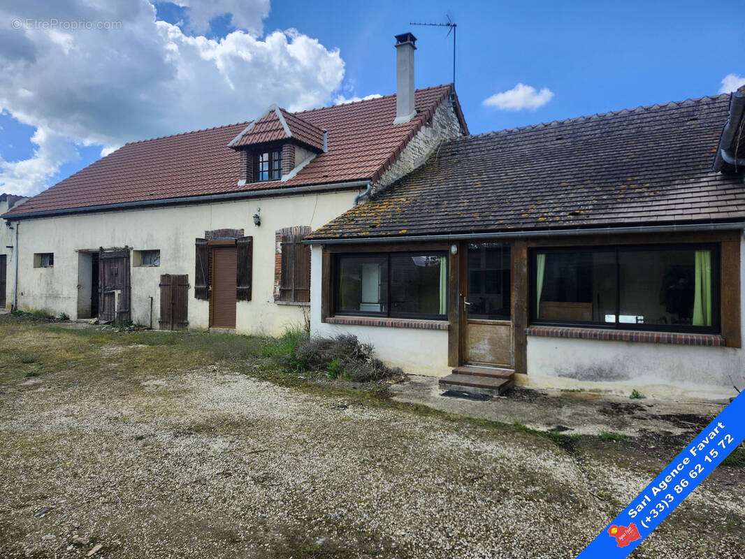 Maison à CHAMVRES