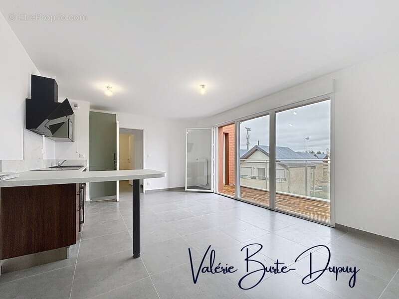 Appartement à SAINT-PRYVE-SAINT-MESMIN