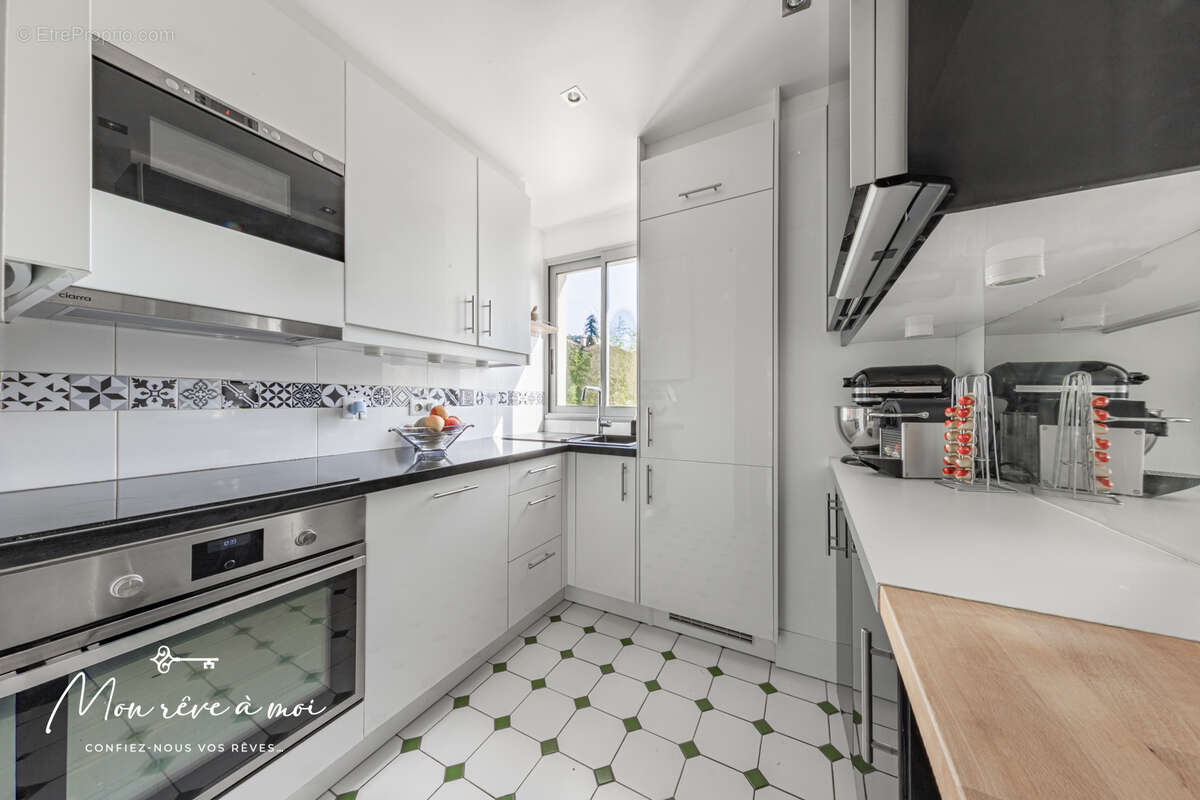 Appartement à SEVRES