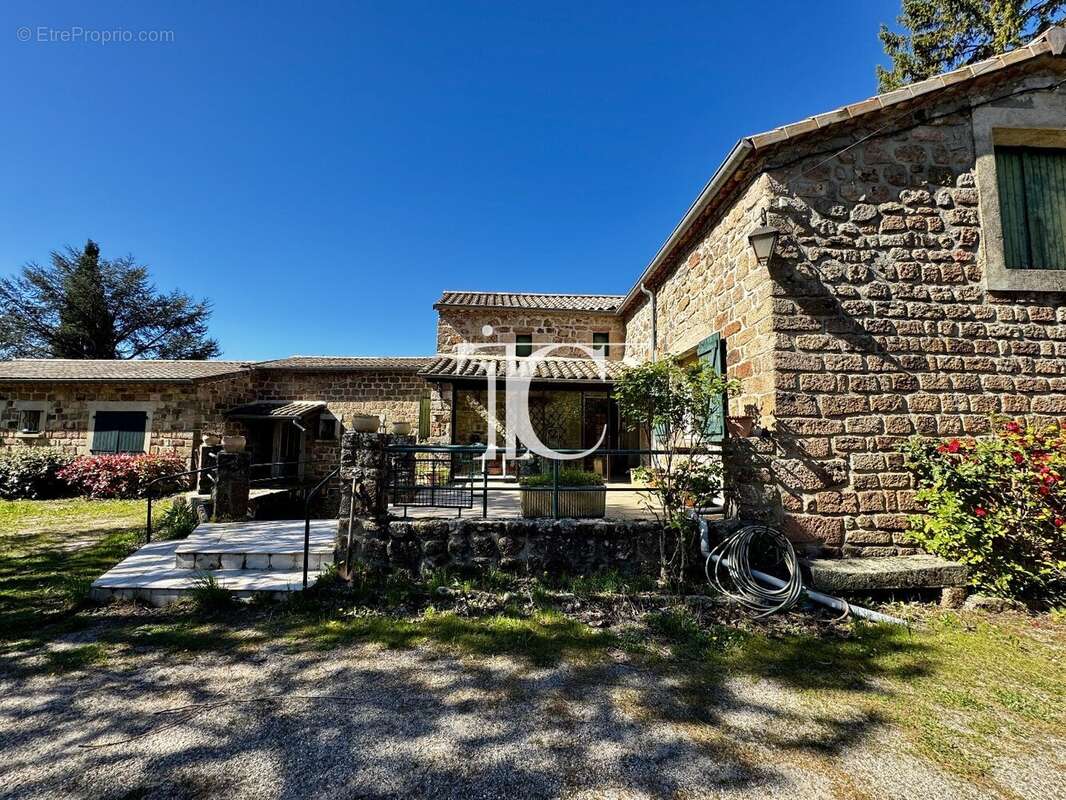 Maison à PLANZOLLES