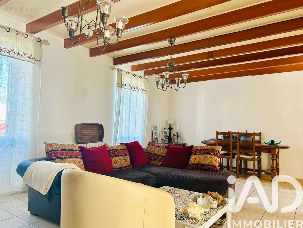 Photo 8 - Maison à MONTLIEU-LA-GARDE