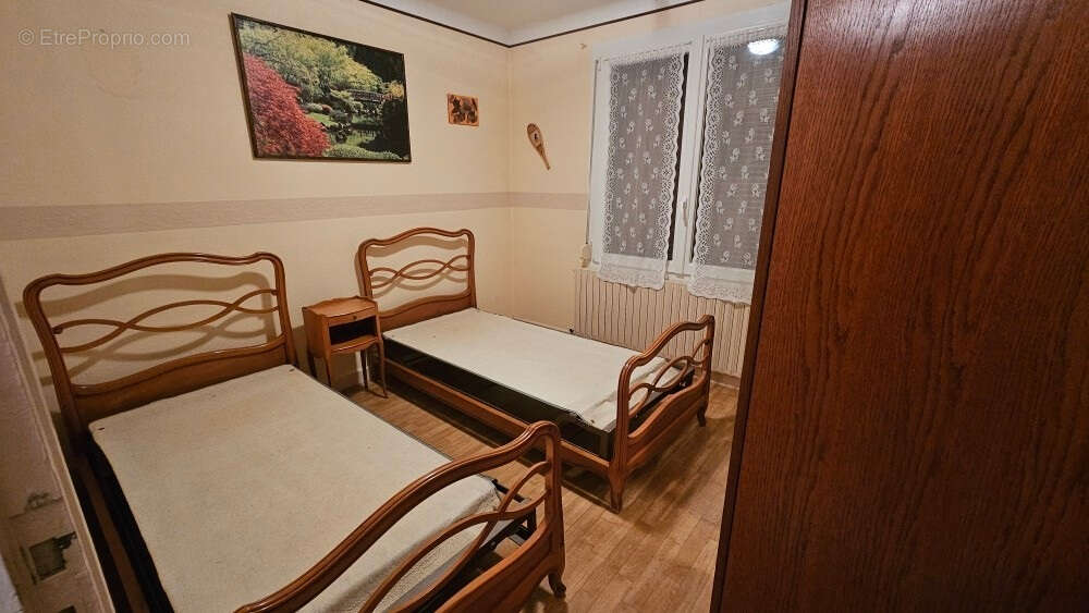 Opportunité rare à Darney Maison 5 pièces, jardin & double garage - photo 8