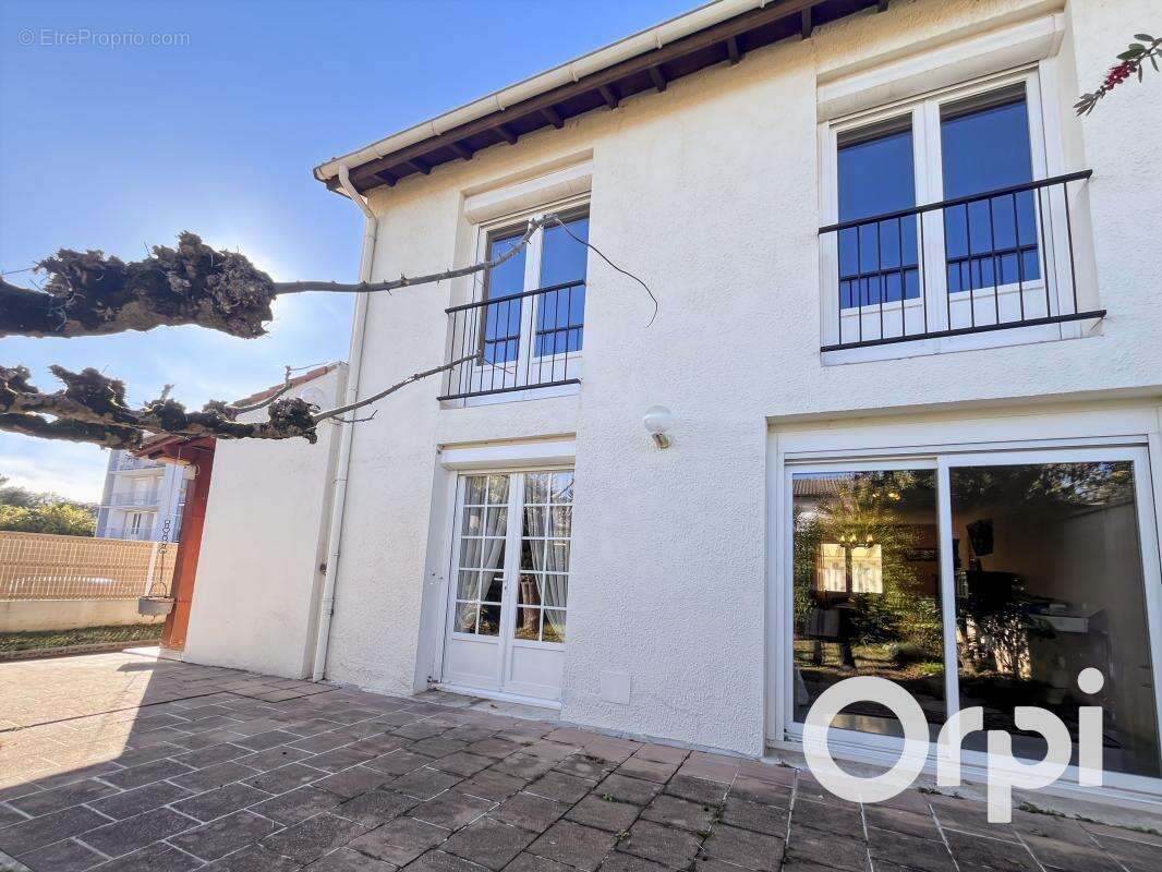 Maison à SAULCE-SUR-RHONE