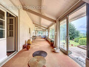 Maison à RIGNIEUX-LE-FRANC