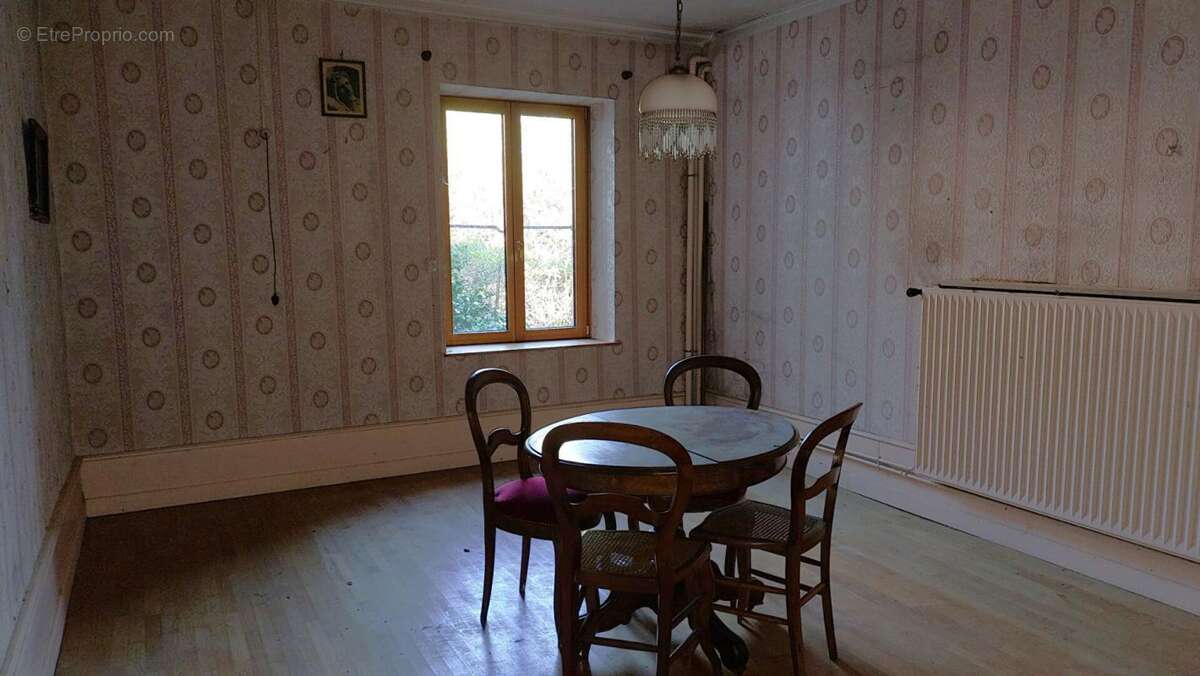 Maison à VAUVILLERS