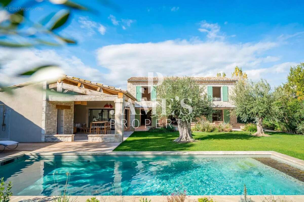 Maison à SAINT-REMY-DE-PROVENCE