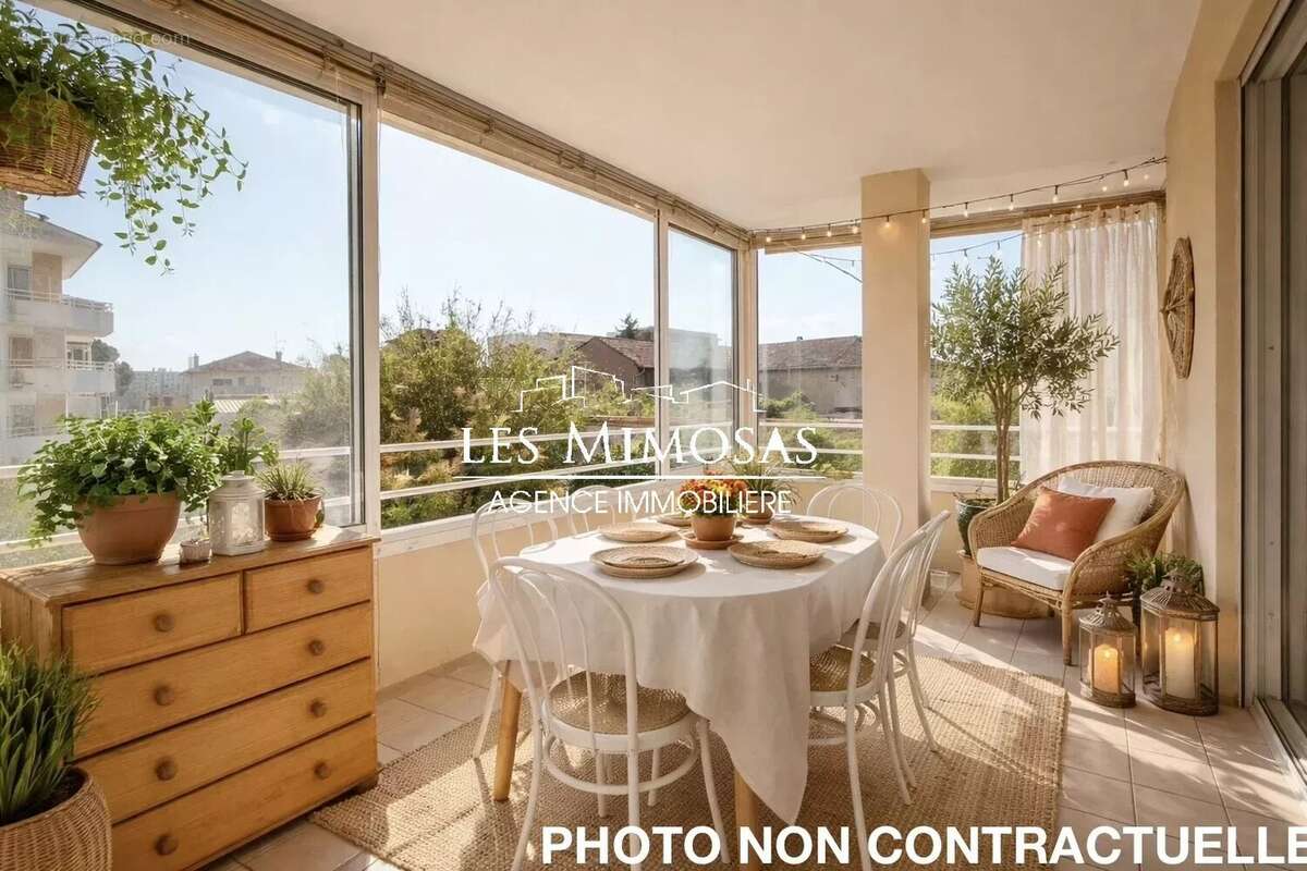 Appartement à FREJUS