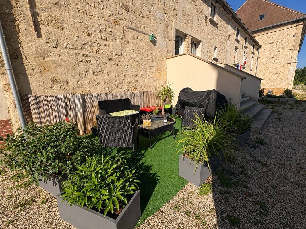 Appartement à GRISY-LES-PLATRES