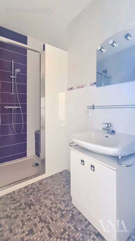 Appartement à CHAMPAGNE-AU-MONT-D'OR