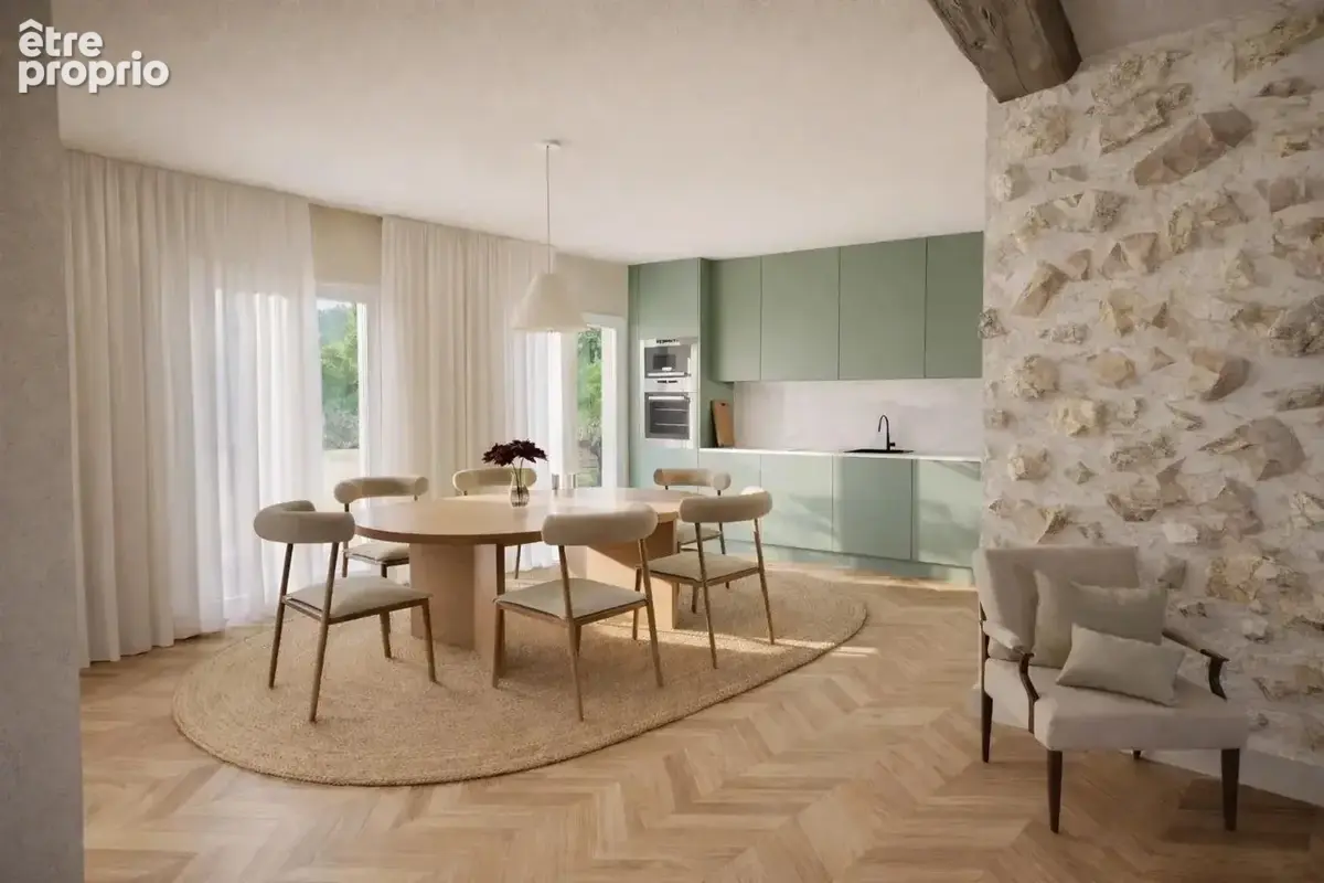 Vieil Antibes: Superbe 3 Pièces rénové - 2ème étage - Balcon - Vue dégagée - photo 3