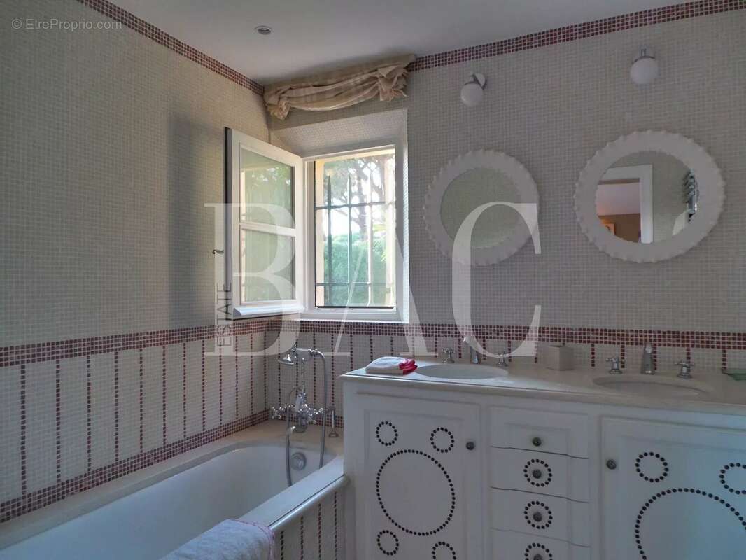 Maison à RAMATUELLE