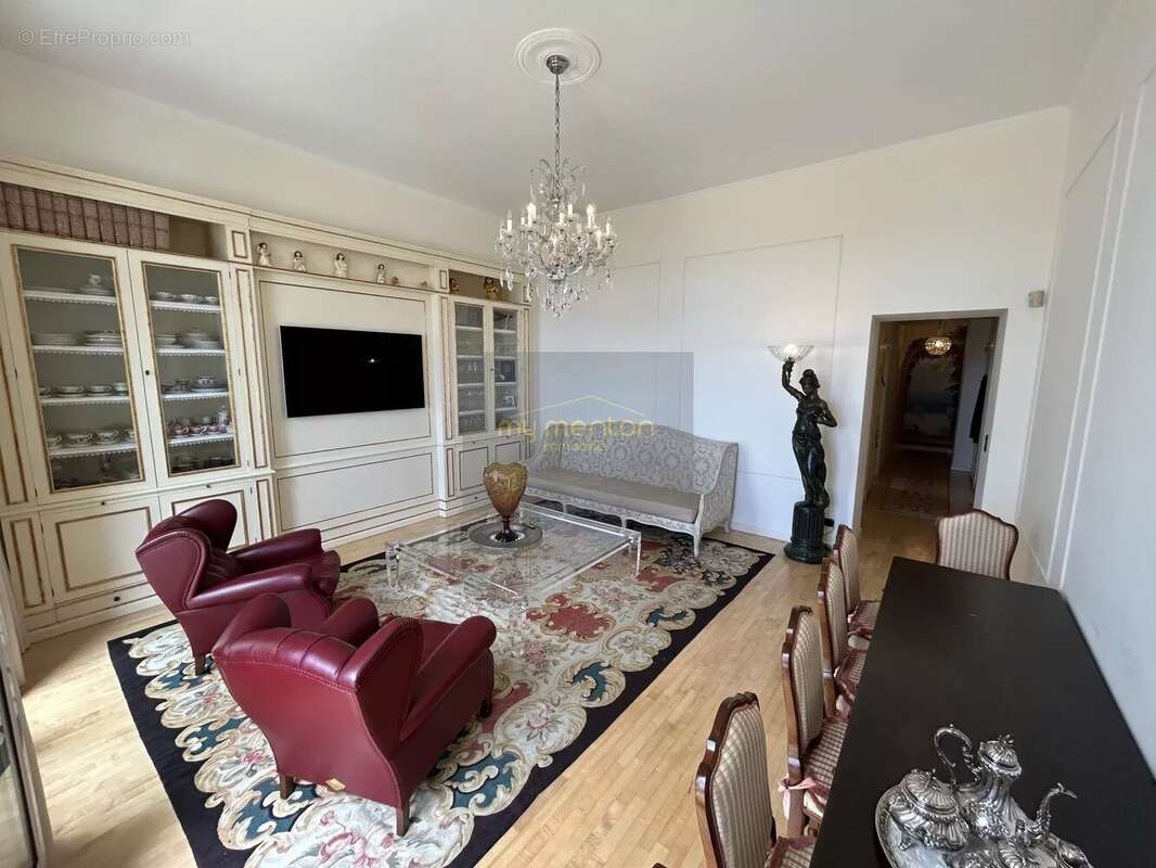 Menton Garavan – Luxueux 3 pièces avec vastes terrasses, vue mer panoramique - photo 3