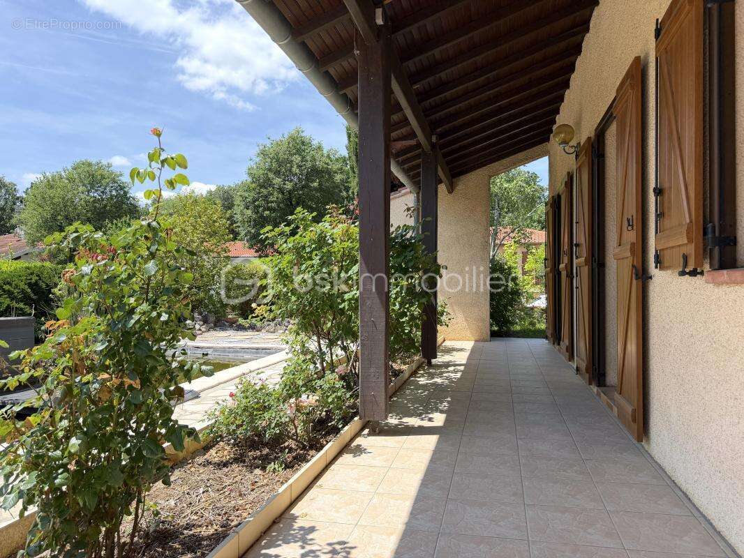 Maison 6 pièces - 143m2 - photo 3