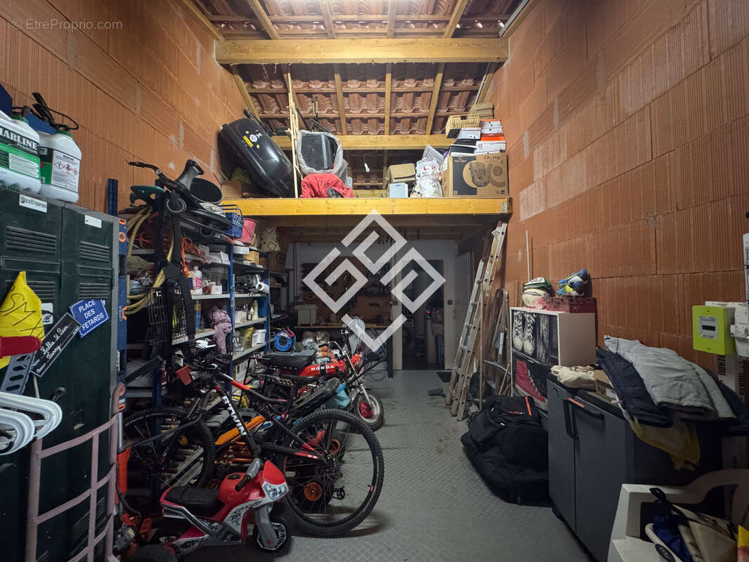 Maison à BIZE-MINERVOIS