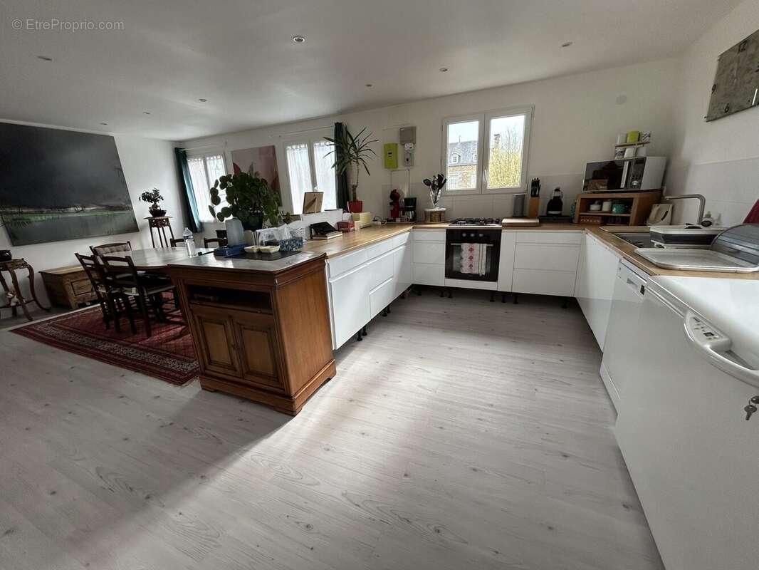Maison 101 m² à Pont-D'ouilly  - photo 4
